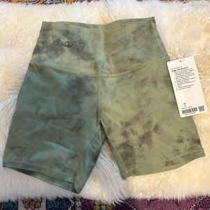 Lululemon Align Shorts 6”